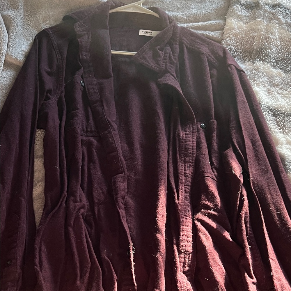 Sonoma mens Medium Maroon button down